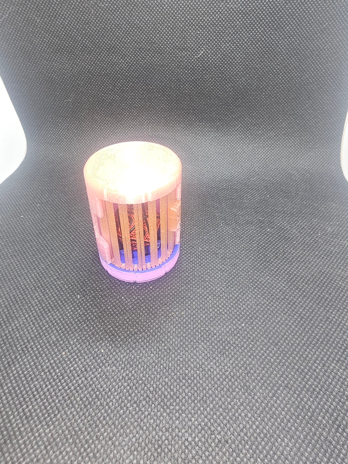 Mini dice jail